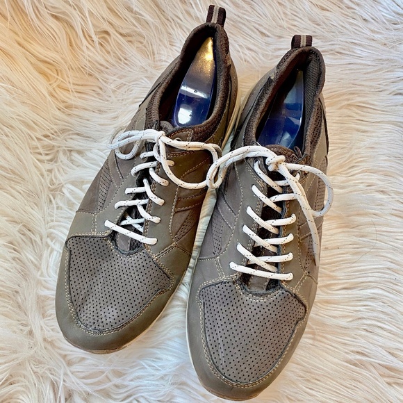 G.H. Bass & Co Tan Beige Knight Leather Sneaker - Picture 1 of 5